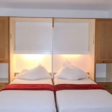 Pasadena-6 By Interhome